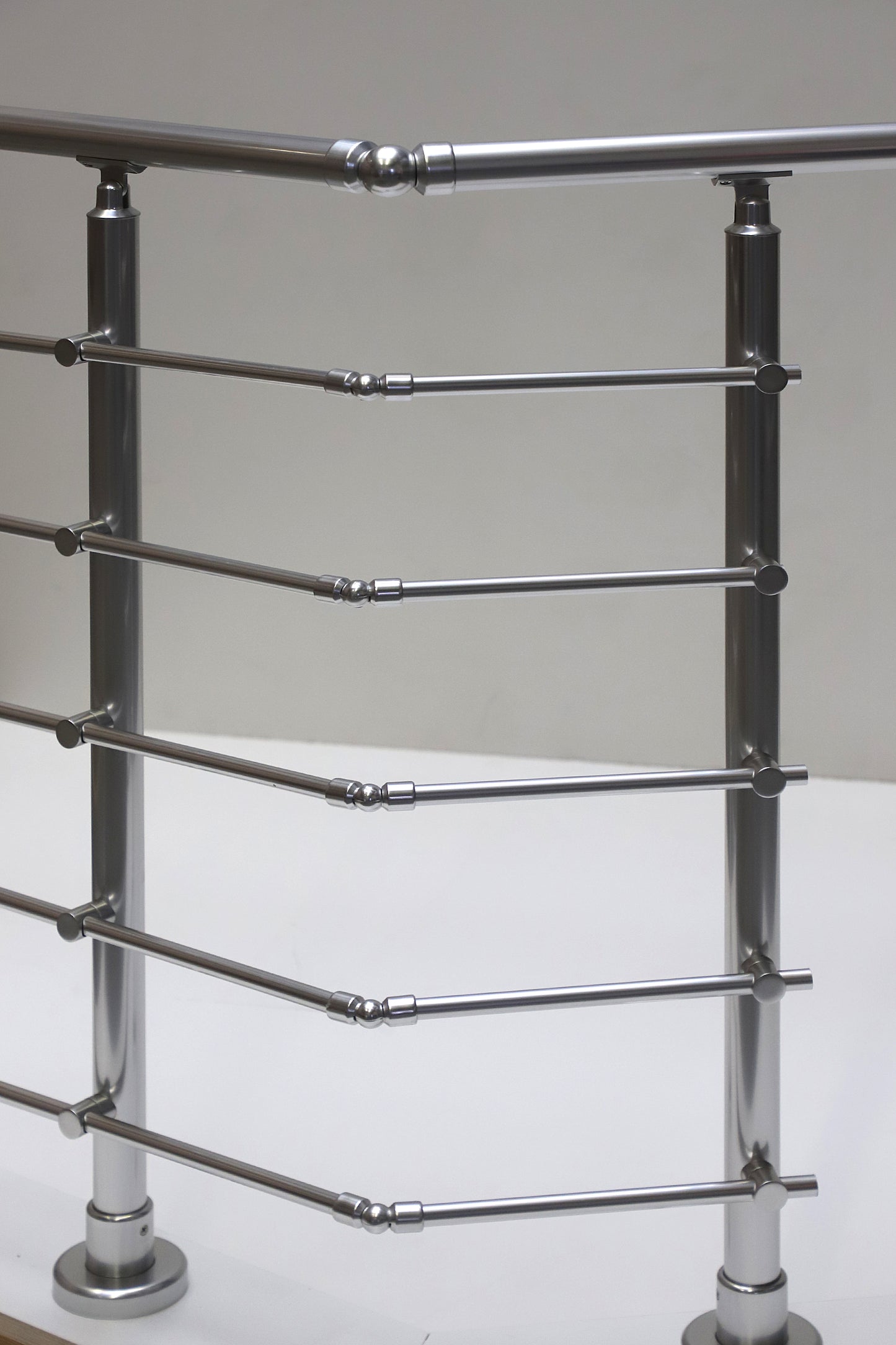 Jeu de barres de garde-corps OLE en aluminium